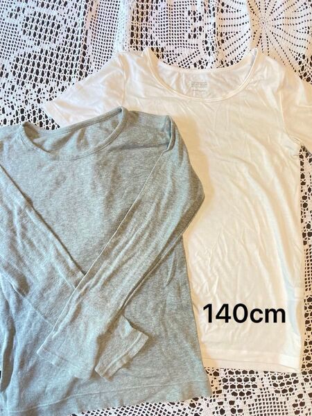 UNIQLO ショートスリーブヒートテックシャツ 無印 コットン100% ロングスリーブシャツ 140cm インナー