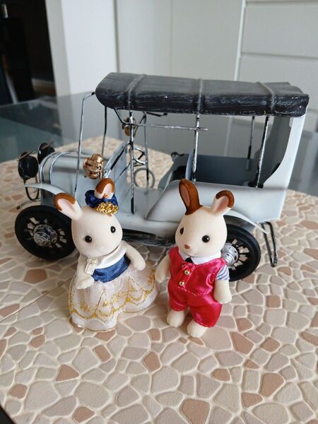 シルバニアファミリー アンティークな車 ブリキ クラシックカー オブジェ