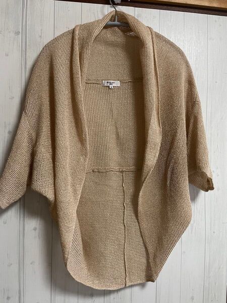 NATURAL BEAUTY BASIC ラメ入りボレロ ベージュ 麻混 Mサイズ