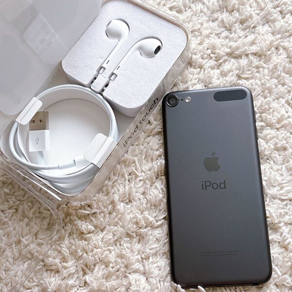 美品iPod touch 第7世代/32GB/A2178〈MVHV2J/A〉 Apple アップル