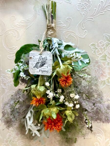 紅花花言葉「情熱」(〃ω〃)ドライフラワー・スワッグ・ブーケ・花束・スプレー済み・約26㎝・ハンドメイド・手芸・インテリア