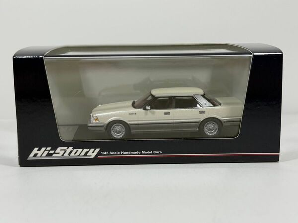 新品未開封品 1/43 クラウン 4Door Hardtop Royal Saloon G 1986 パールシルエット・トーニング