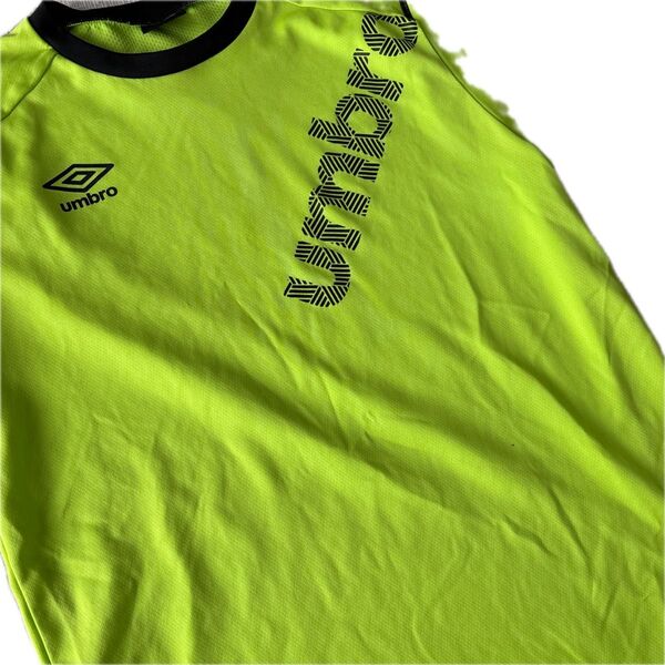 umbro トレーニングウェア 蛍光イエローグリーン