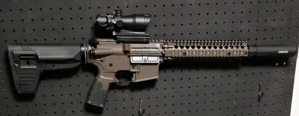 ICS製 ダニエルディフェンス DD MK18 Daniel Defense社の正規ライセンス BCMストック 電子トリガーEMG