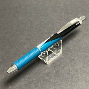 ノック式エナージェル 限定ネコ柄 0.5mm ハチワレ BLN75C2-A