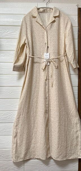 【未使用/タグ付き】E hyphen world gallery 小花柄 開襟七分袖 ロングワンピース