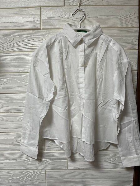【新品/未使用】earthmusic&ecology 綿100% 薄手 ホワイト長袖 シャツブラウス