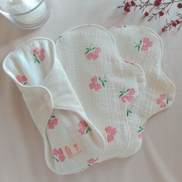 【布ナプキン】無添加コットンフランネルとダブルガーゼ 花リボン柄 23cm 6層仕立て 3枚セット