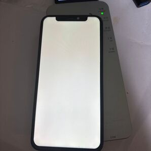 iPhone 11 Proパネル 社外品