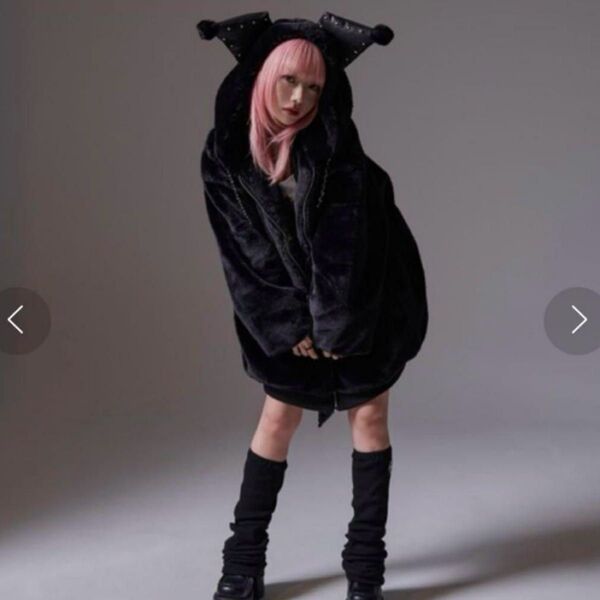 『REFLEM』 レフレム×クロミ ファーブルゾン ブラック ファーコート アウター 黒 クロミちゃん 地雷系 量産型 サブカル系