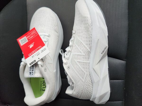 New Balance FuelCell 白 26cm 新品未使用