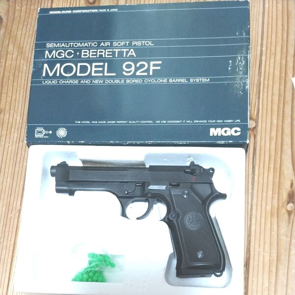 希少 MGC 固定ガスガン ベレッタ M92 (SRHW)