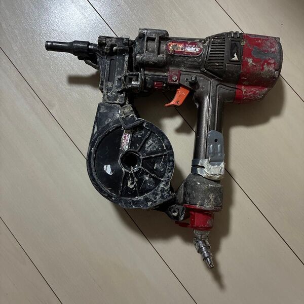 MAX ★HN-25c 動作確認済みですマックス 釘打ち機 高圧hn25c 送料無料★★
