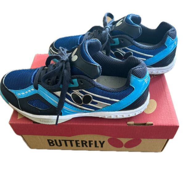 BUTTERFLY 卓球シューズ 24.0cm ブルー