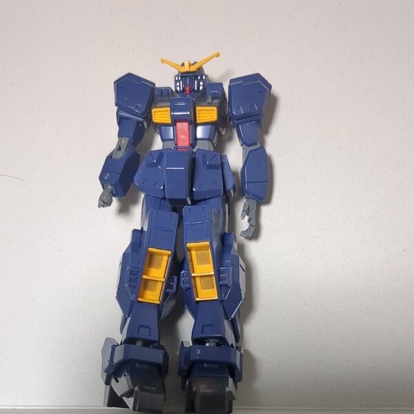 ガンプラHG ガンダムTR-1ヘイズルカスタム ティターンズカラー