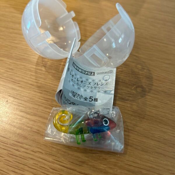 新品 レオ・レオニズフレンズ めじるしアクセサリー カメレオン