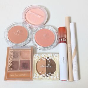 コスメまとめ売り CEZANNE dazzlin PeachC coou daiso アイシャドウ チーク