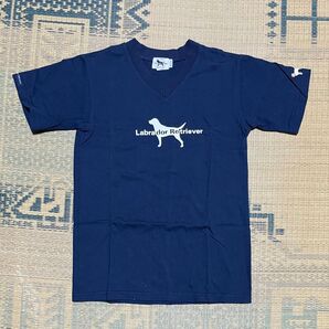 Labrador Retriever VネックTシャツ ネイビー