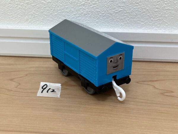 【912】プラレール 車両 プラレール博 トーマス カラフル ゆらゆら貨車 青