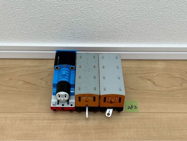 現状品【204.283】プラレール 車両 トーマス アニー クララベル ドクターイエロー ライト
