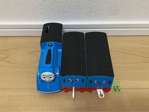 現状品【85】プラレール 車両 流線形トーマス アニー クララベル