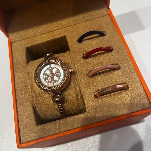 トリーバーチ TORYBURCH 腕時計 TBW4029 REVA BANGLE GIFT SET クオーツ 【電池切れ】