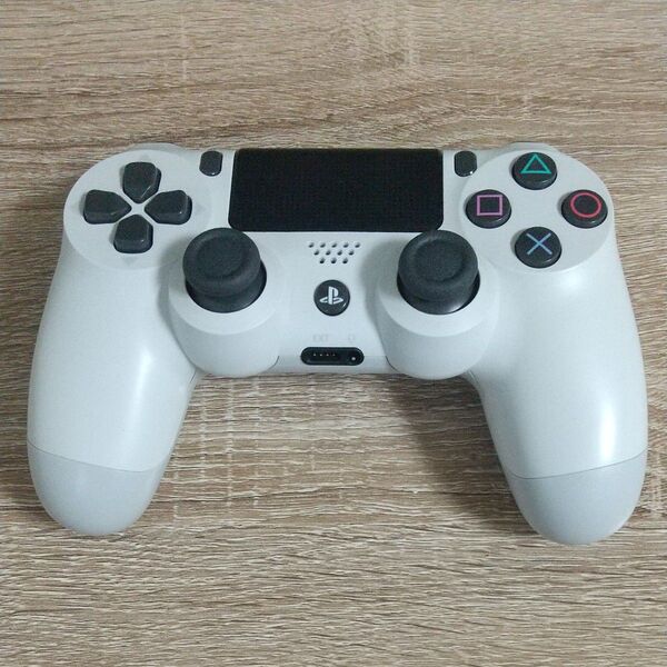 美品 PS4 ワイヤレスコントローラ DUALSHOCK4 CUH-ZCT2J ホワイト Playstation4 純正 SONY