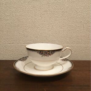 ノリタケ ヴィンテージ 花鳥果物柄ティーカップ