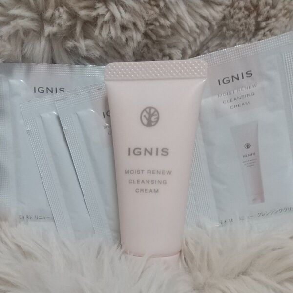 IGNIS モイスト リニュー クレンジングクリーム 15ml
