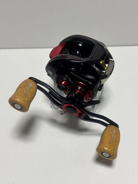 メガバス IP79 R 廃盤リール m02