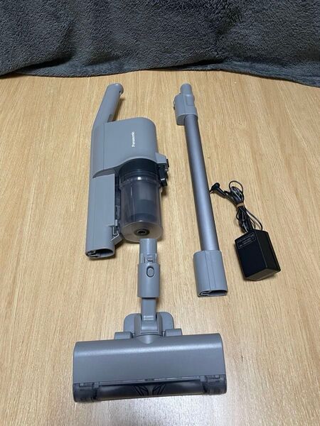 Panasonic コードレスクリーナー SB53K-HC スティッククリーナー 掃除機