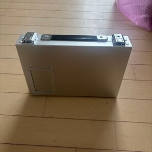 ジュラルミンケース シルバー