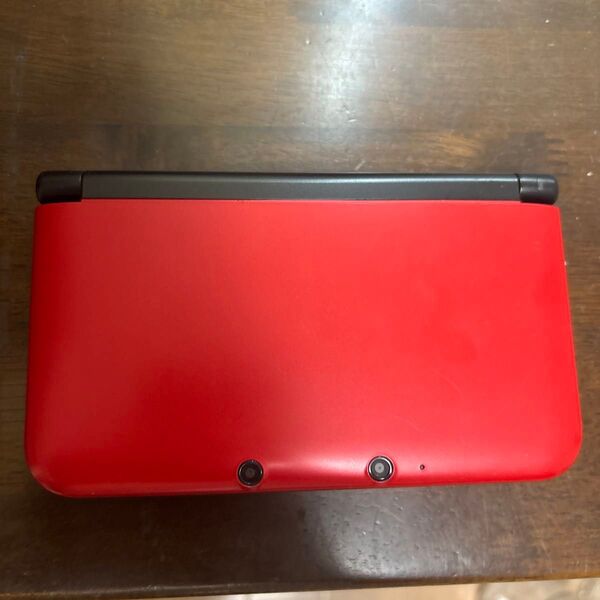 ニンテンドー3DS LLレッド本体タッチペン付き+充電器+ソフト9本セット