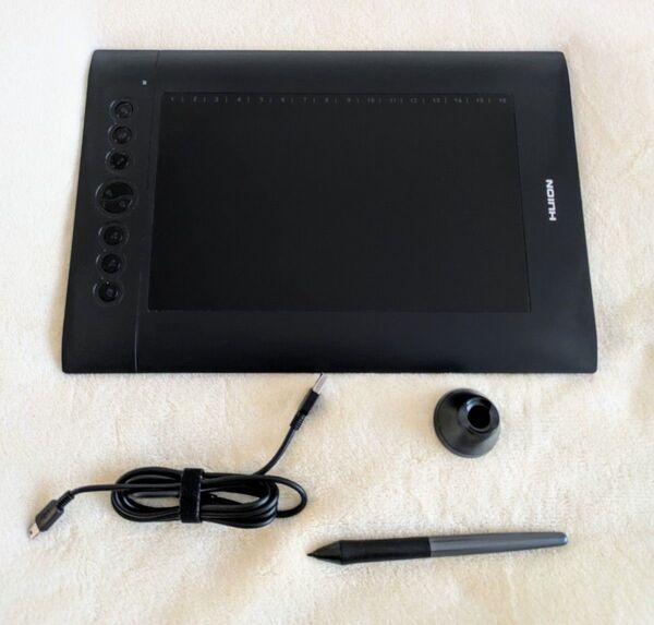 HUION H610PRO V2 ペンタブレット