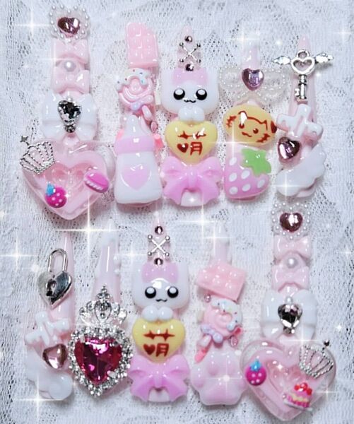 20 現品 ネイルチップ ピンク 白 フレンチガーリー 量産型 地雷系 ゆめかわ 魔法少女 平成女児 姫系 ゴテゴテ 推し活