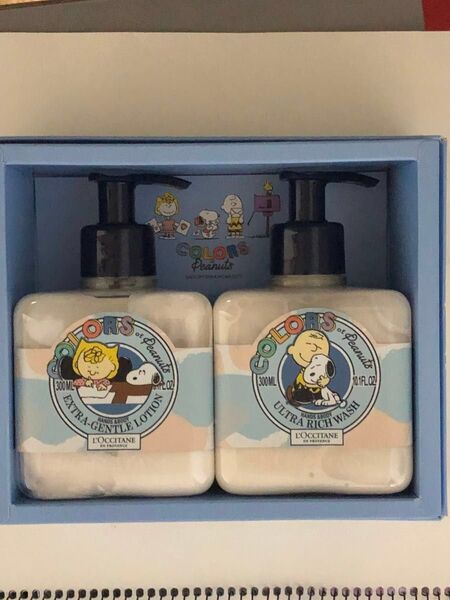 (新品) ロクシタン シアホームギフト/・リキッドハンドソープ・ジェントルハンドローション 各300mL (SNOOPYデザイン)