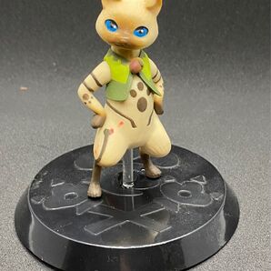 モンスターハンター スタンダードモデルオトモアイルー カプコン フィギュア