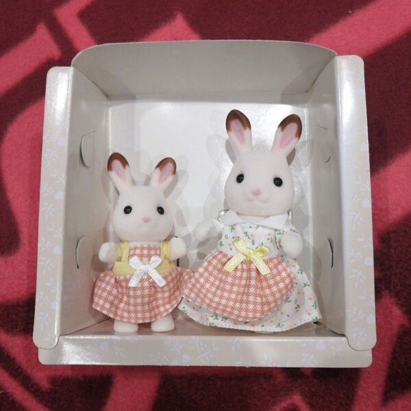 シルバニアファミリー ツリーハウス & ログキャビン セット 人形のみ