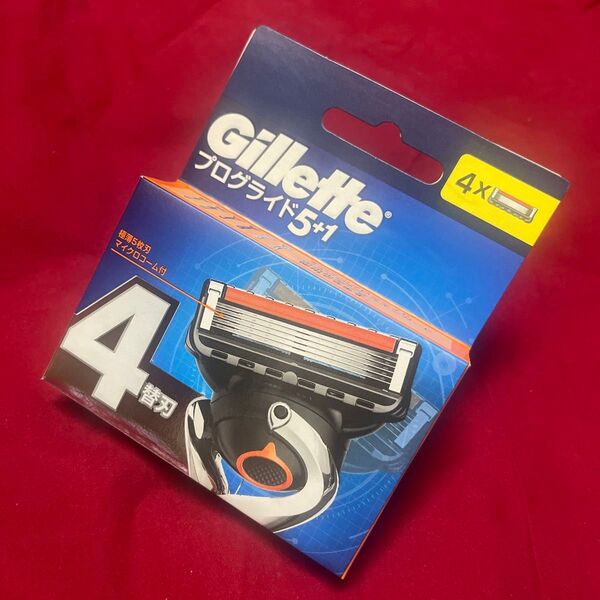【迅速発送 & 丁寧梱包】ジレット Gillette プログライド5+1 (5枚刃 替刃) 4個入 × 1箱