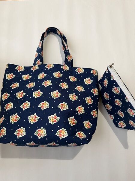 ハンドメイド トートバッグとポーチのセット