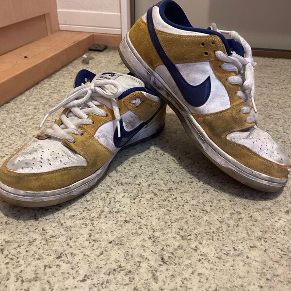 NIKE SB DUNK LOW Laser Orange