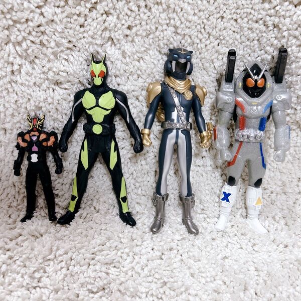 【まとめ売り】 仮面ライダージオウ ゼロワン フォーゼマグネットステイツフ トミカ絆合体 アースグランナー グランナーX ソフビ