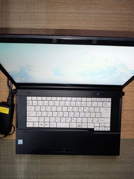 LIFEBOOK A577/R Core i3 7100U/8GB/120GB/Windows10/富士通