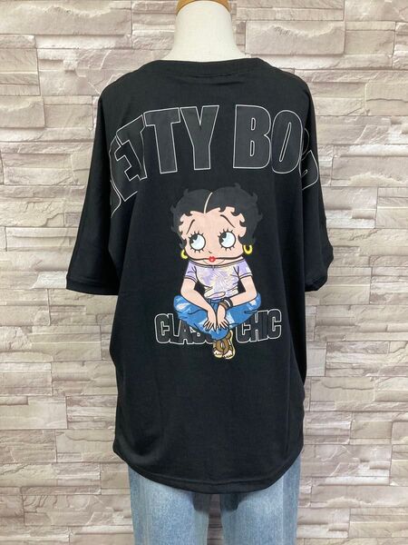 新品 ベティちゃんBettyBoop ベティブープドルマン半袖Tシャツゆったりブラック