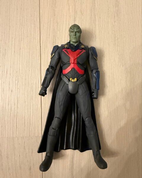 最終値下げ DC マーシャンマンハンター フィギュア
