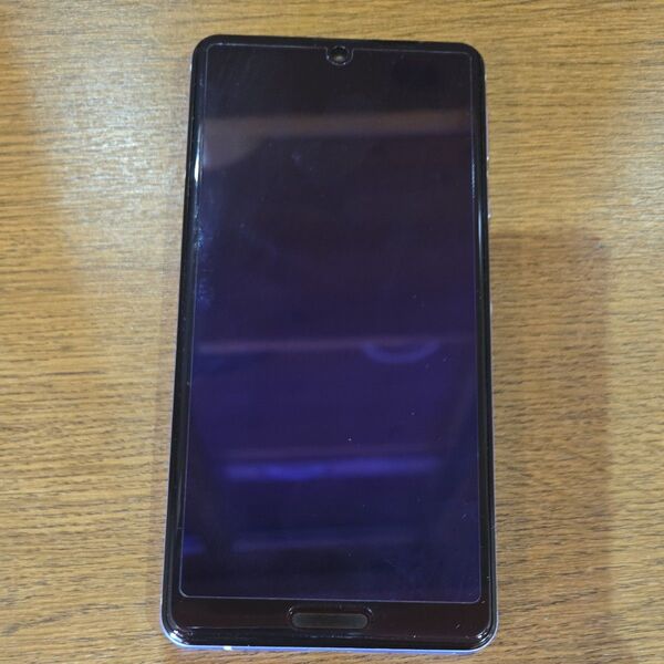 AQUOSセンス4 ドコモ限定カラー