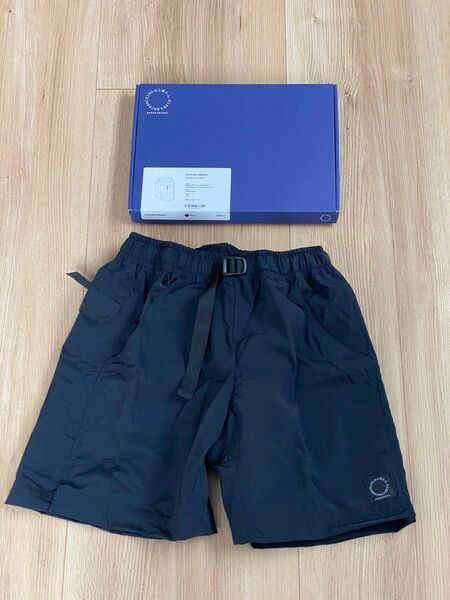 新品未使用 山と道 5-pocket shorts メンズ black M ショートパンツ ショーツ