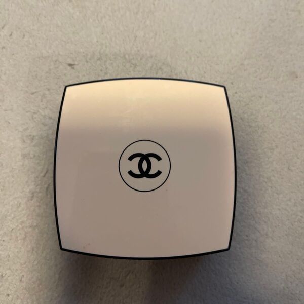 CHANEL シャネル レ ベージュ クッション