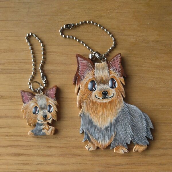 ヨークシャーテリア・大小キーホルダー2個セット バッグチャーム ハンドメイド 雑貨 犬 犬雑貨 アクセサリー