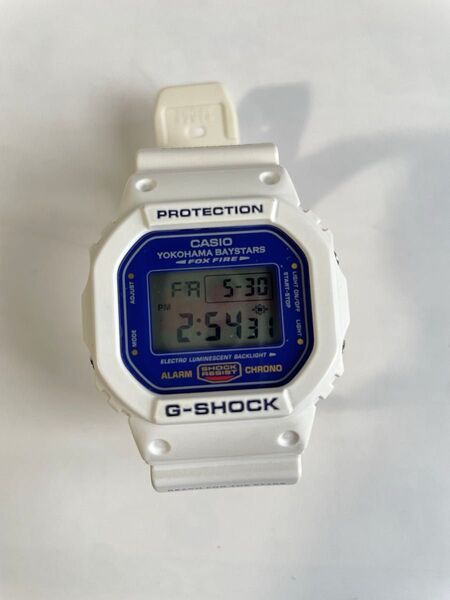G-SHOCK 横浜DeNAベイスターズ コラボ 中古 限定 別注 DW-5600VT CASIO カシオ 腕時計 野球 セリーグ